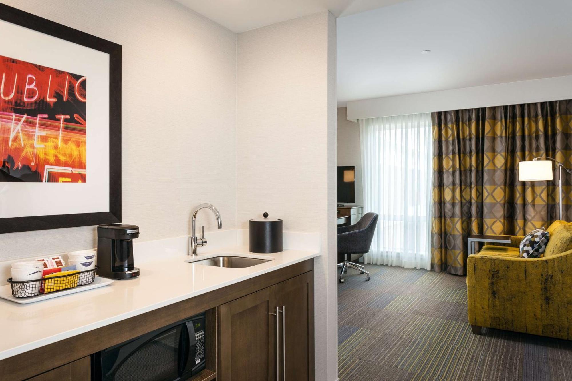 Hampton Inn & Suites By Hilton Seattle/Northgate Εξωτερικό φωτογραφία