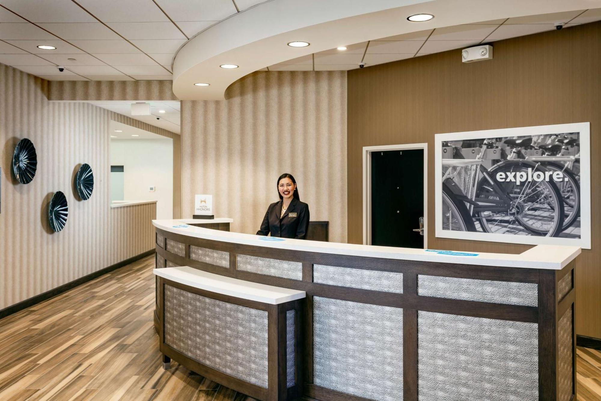 Hampton Inn & Suites By Hilton Seattle/Northgate Εξωτερικό φωτογραφία