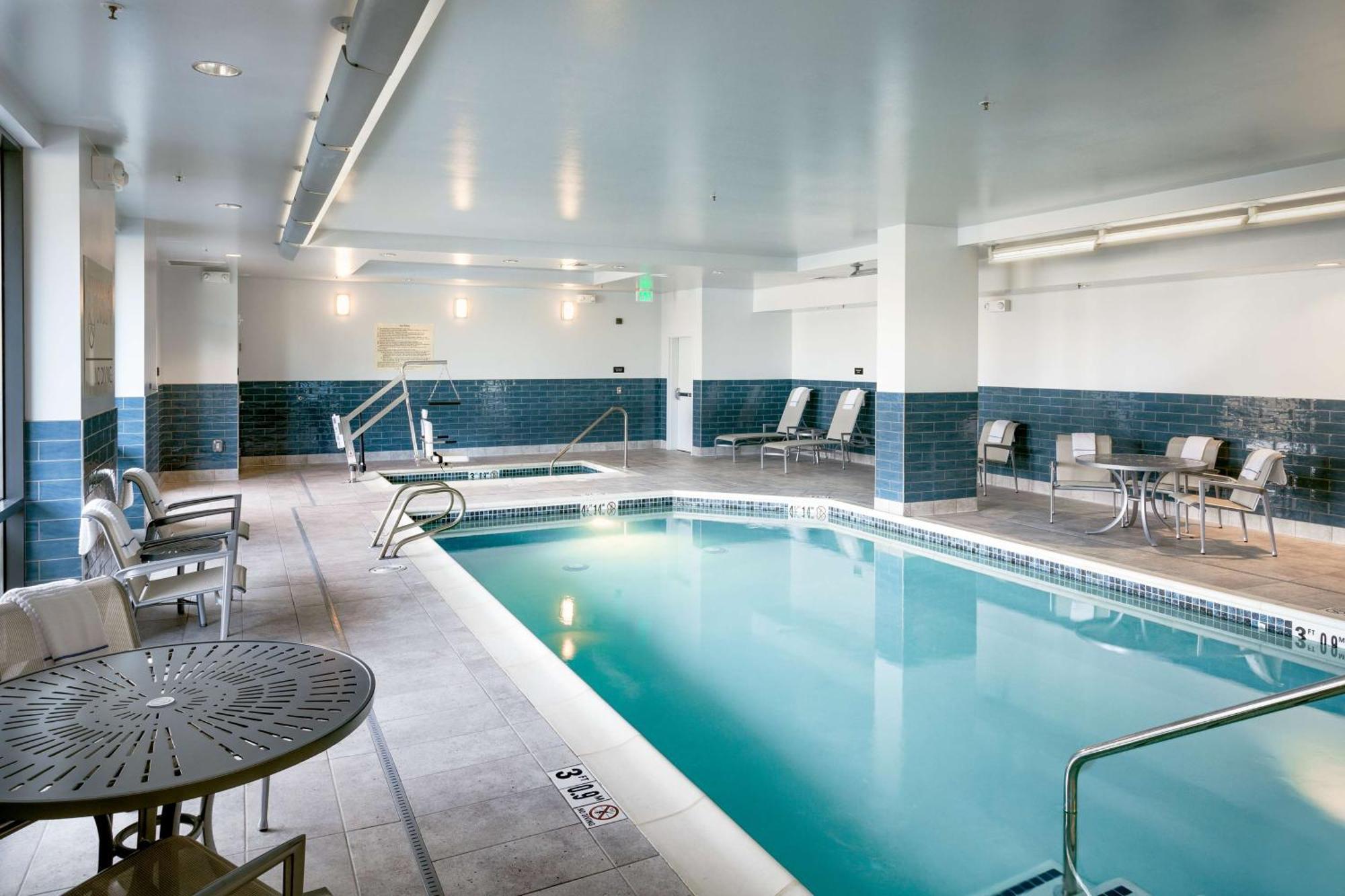 Hampton Inn & Suites By Hilton Seattle/Northgate Εξωτερικό φωτογραφία